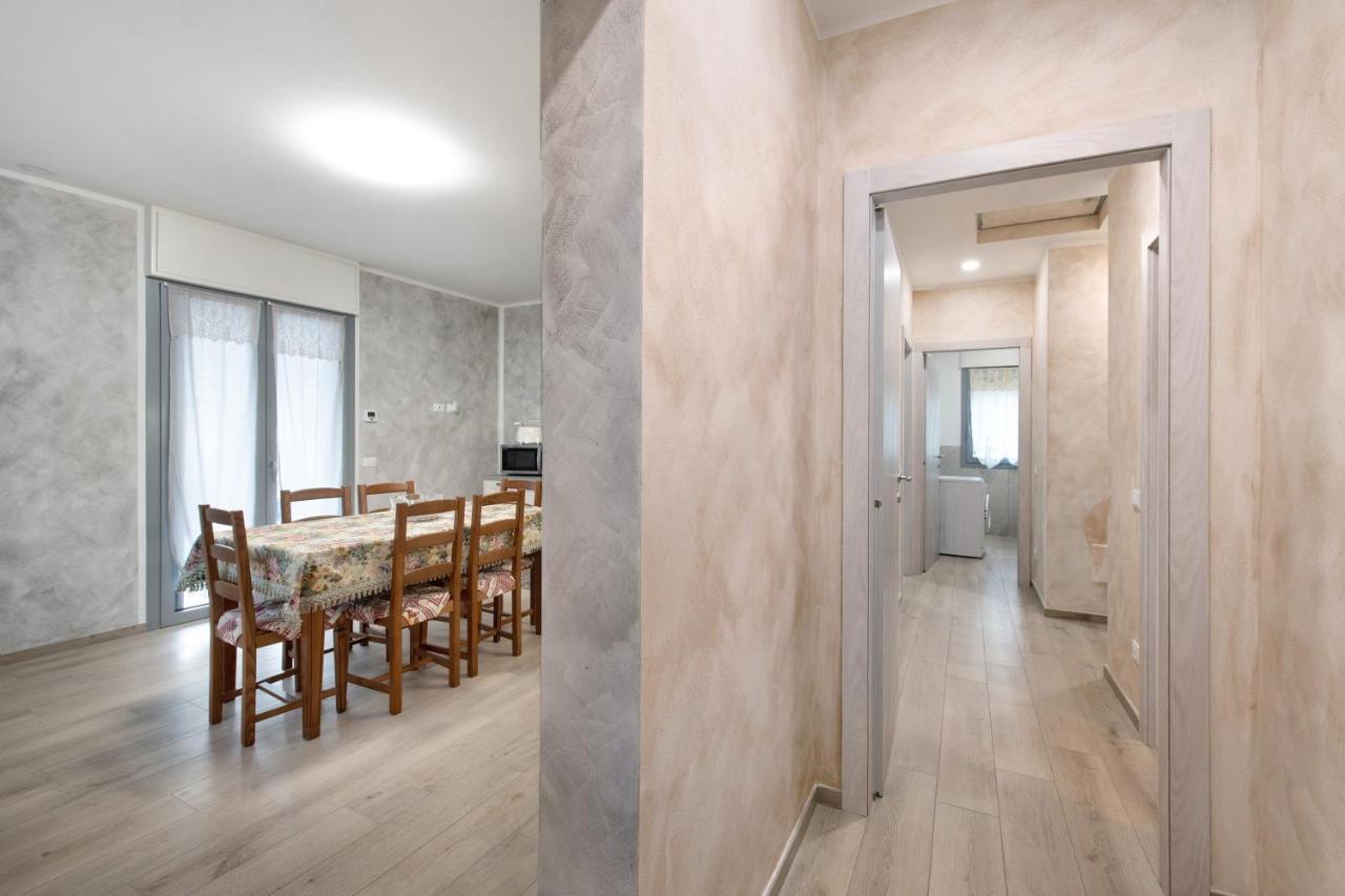 Casa Tovini Apartment Pisogne Bagian luar foto